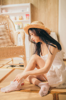 美女的避毛